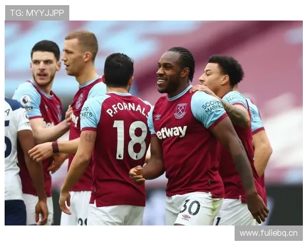 莫耶斯执教西汉姆联近期表现稳健，球队竞争力持续提升